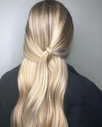 How To Bleach Your Hair Without Damaging It | Redken Australia & NZ How To Bleach Your Hair Without Damaging It | Redken Australia & NZ