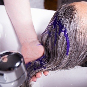 The Best Way To Maintain Your Silver Or Grey Hair L Oreal